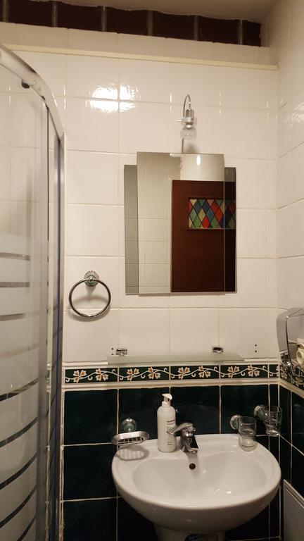 بوخارست Hospitality Centrum- River المظهر الخارجي الصورة