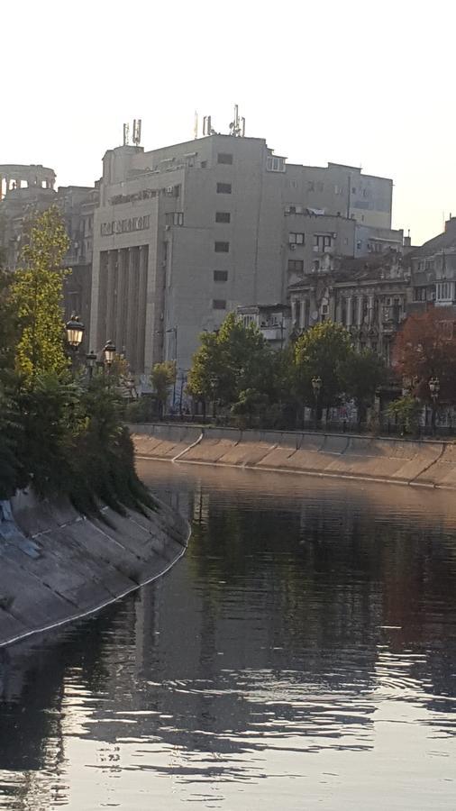 بوخارست Hospitality Centrum- River المظهر الخارجي الصورة